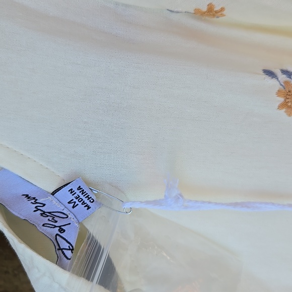 Polagram Cream Floral Dress - Picture 4 of 8